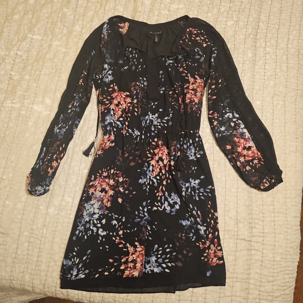White House Black Market Black Floral Long Sleeve Dress